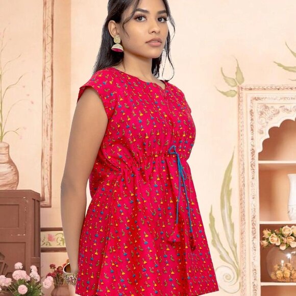 Bold Red Printed Short Top for Chic Looks | Muvvas Boutique - Picture 3 of 3
